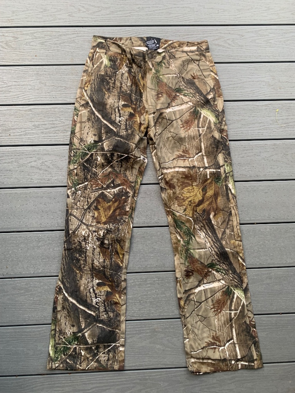 Men’s camo real tree 32/32 “nwt”